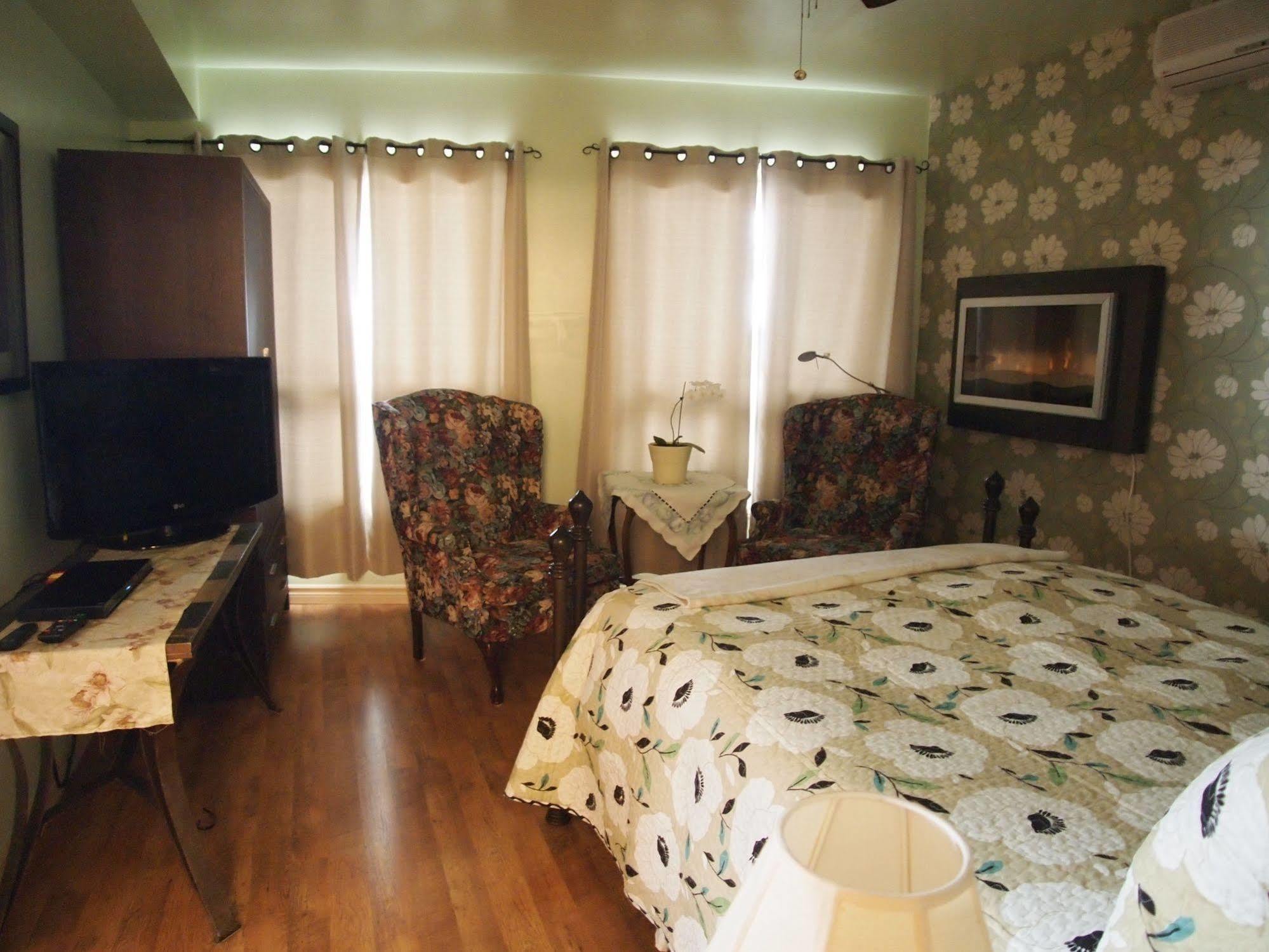 Our Valley View Bed & Breakfast Hampton Exteriör bild