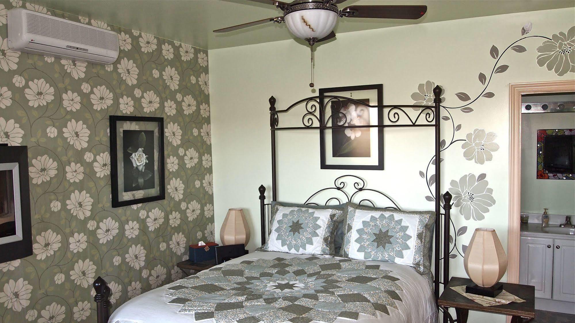 Our Valley View Bed & Breakfast Hampton Exteriör bild